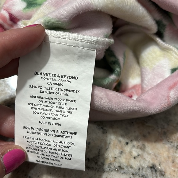 10/$30 Baby Accessories (0-24ms) - Picture 9 of 11